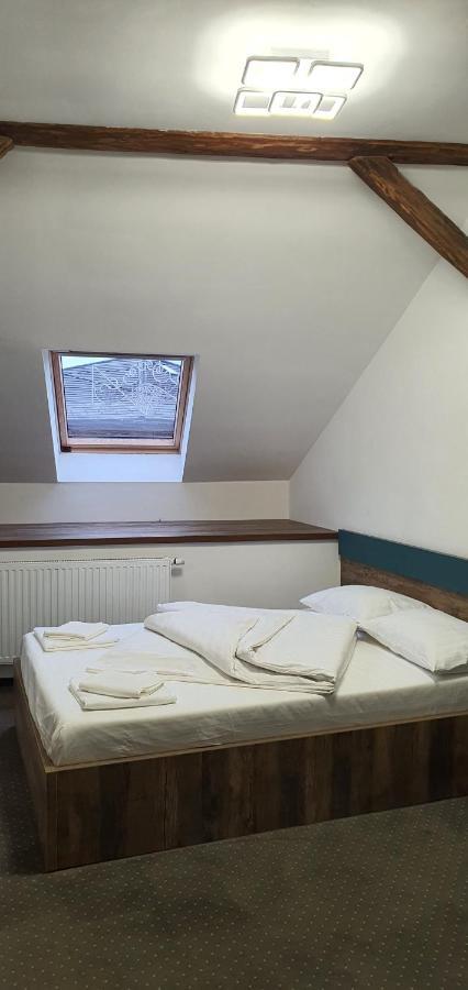 Hotel Casa Achim Baia Mare Exteriér fotografie